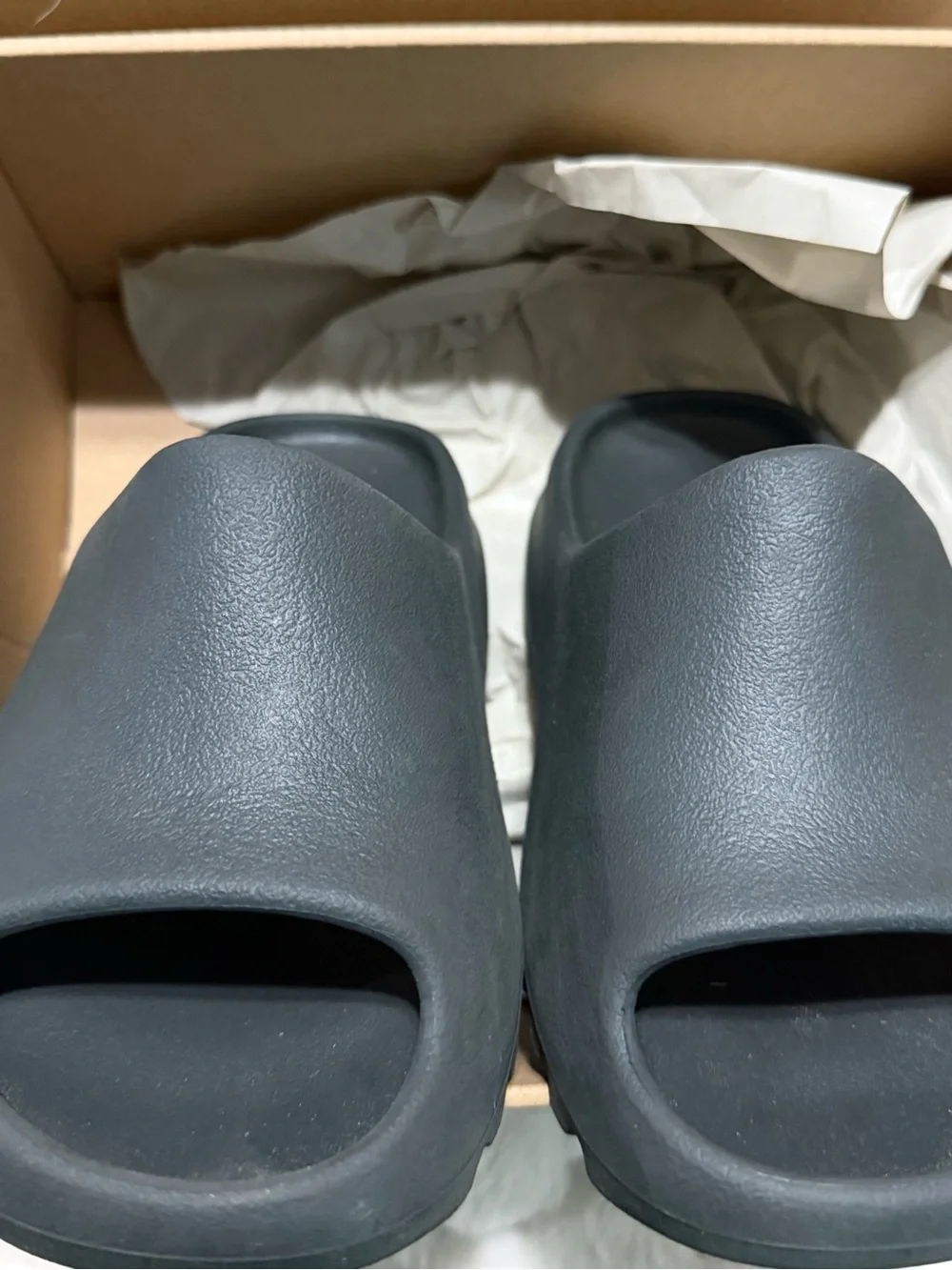 Adidas YZY Kids Black Slides Size 1